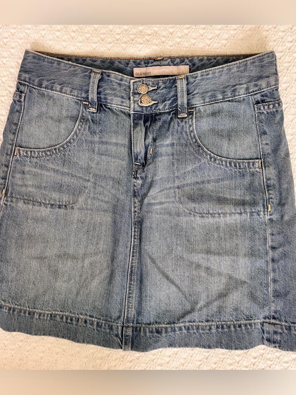 Old Navy women’s 4 light Blue Denim Mini Skirt